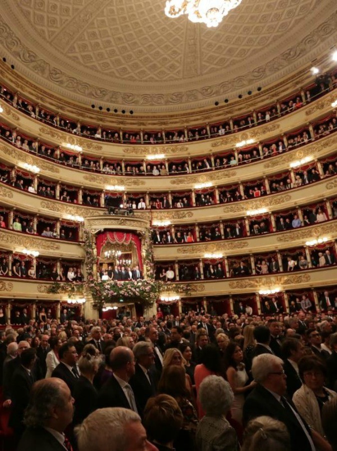 Il direttore del corpo di ballo, pur avendo giÃ  firmato un contratto triennale per la direzione del corpo di ballo dello storico teatro milanese, ha cambiato improvvisamente idea: presto infatti volerÃ  in Russia
